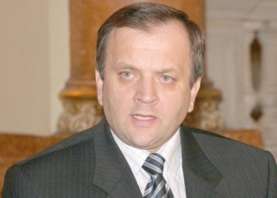 Flutur: Noul partid va intra de urgenţă în campanie electorală. Vom avea organizare pe minute şi ore
